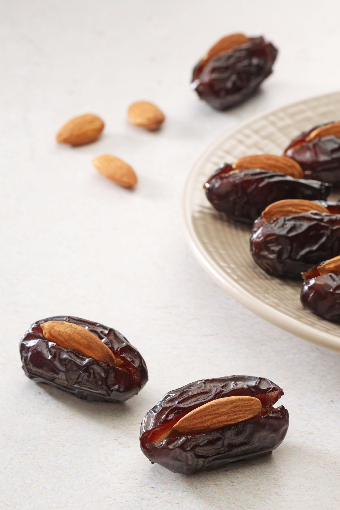 DATES FILLED WITH ALMONDS